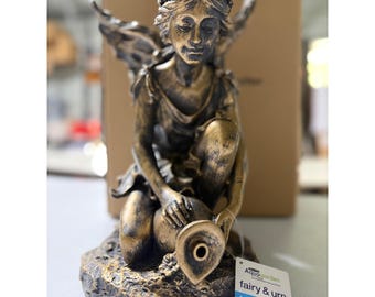 Decoración para estanques con chorro de agua y forma de hada y urna Pennington Aquagarden 8877 NUEVO