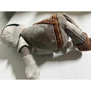 Peluche Scentsy Buddy de Star Wars The Mandalorian con paquete de aroma Air of Adventure imagen 10