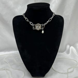 Chunky Chain Watch Choker with Pearl