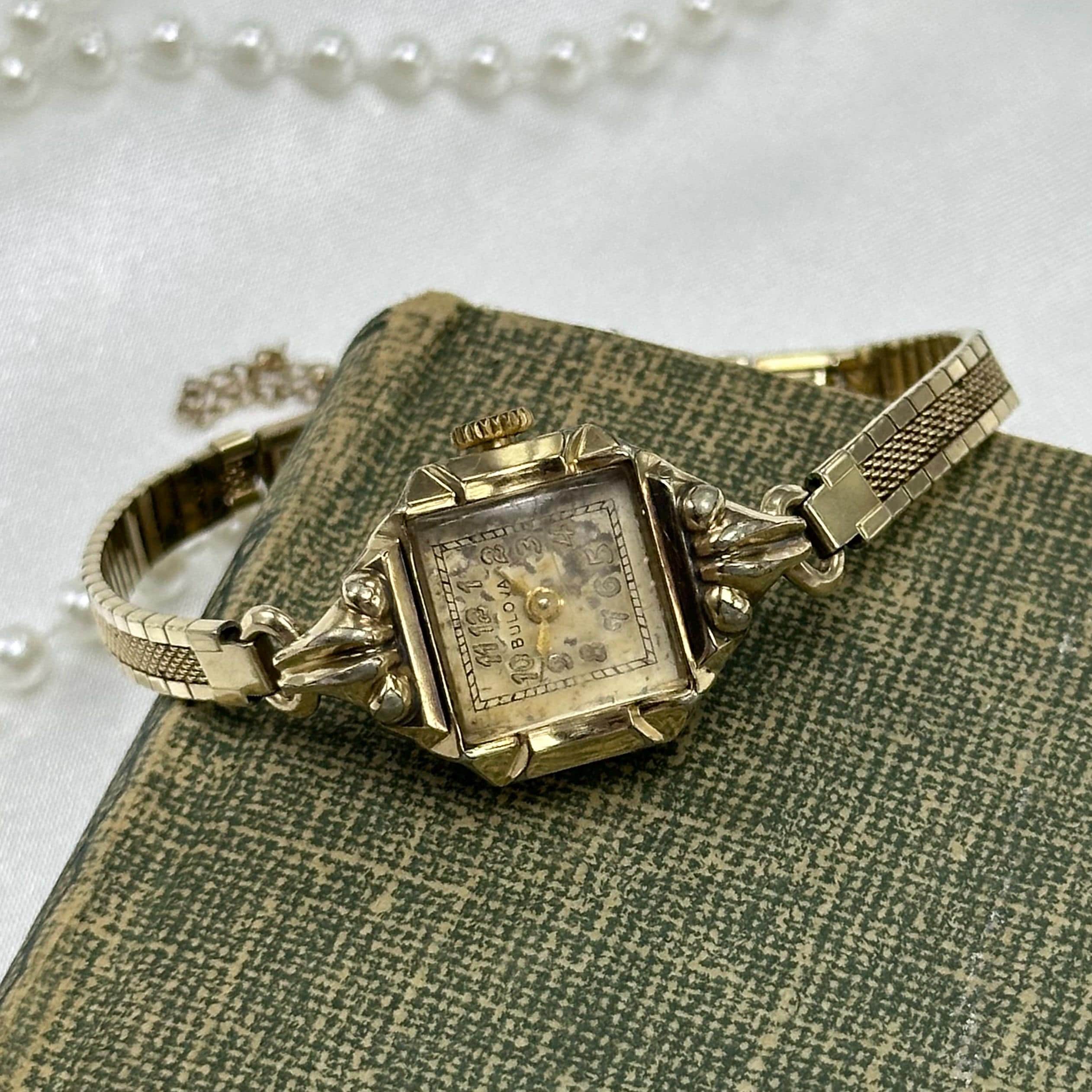 10k RGP Gold 1945 Bulova Wind-up Watch - Etsy display picture 1