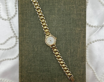 LA Express by John Zanouan Vintage Ladies Watch LA Express by John Zanouan Vintage Ladies Watch - Etsy main image 2