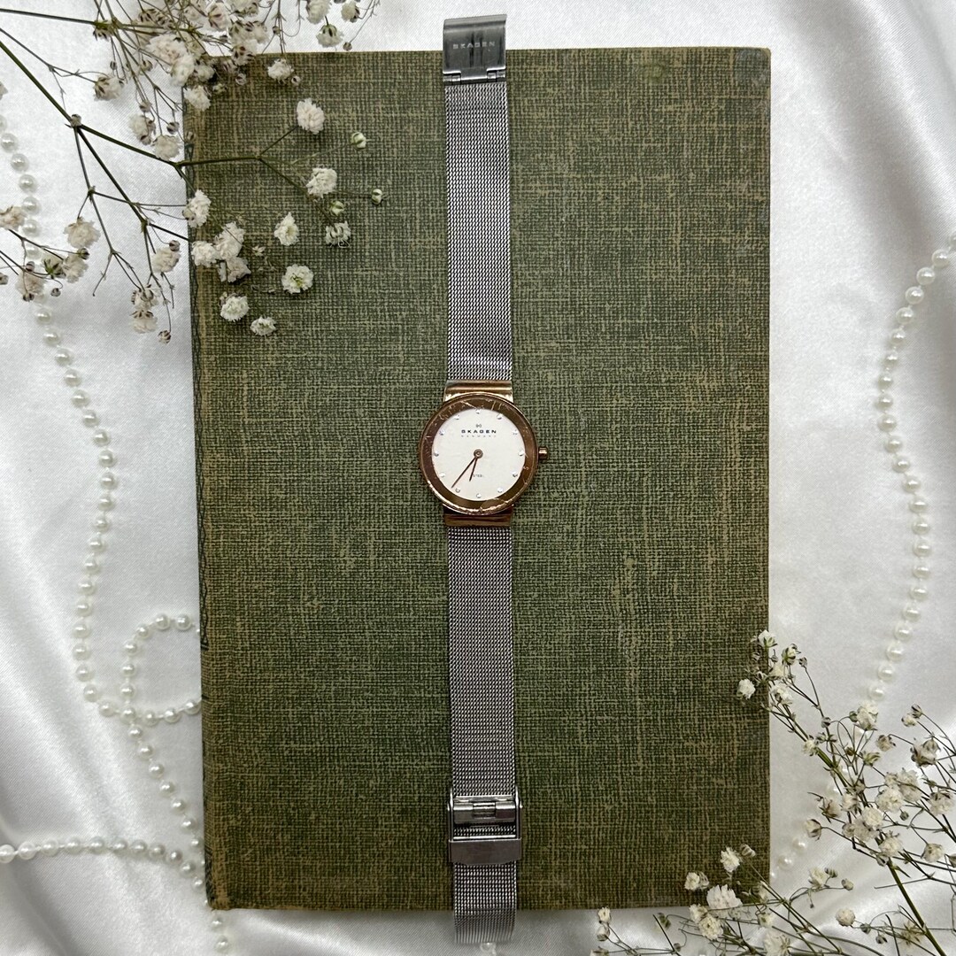 Two-tone Skagen Denmark Watch - Etsy