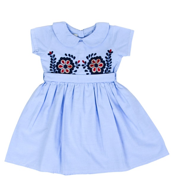 Robe enfant brodée main - Modèle Aramí