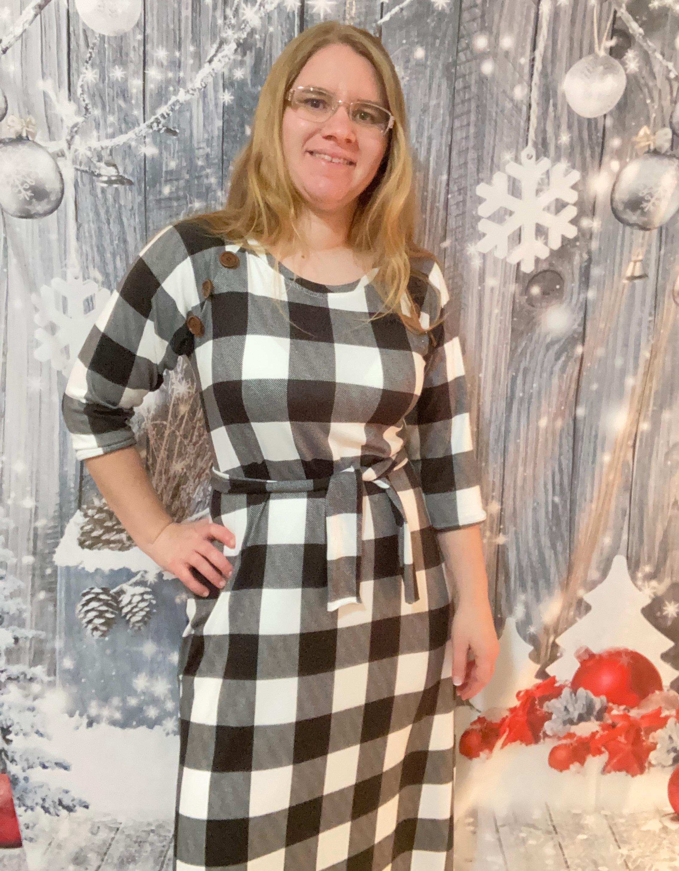 Buffalo Plaid Dress for Christmas Party and Holiday Apparel, Red Dress for Women, A-line Dress with Belt