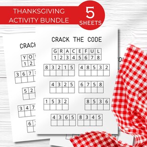 Puede incluir: Paquete de actividades de Acción de Gracias con cinco hojas. La imagen muestra páginas impresas con rompecabezas y el texto "Crack the Code". Una pancarta roja en la parte superior dice "Thanksgiving Activity Bundle". Un paño a cuadros rojo y blanco está en el fondo.