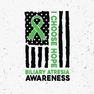Op de afbeelding: Grafisch ontwerp met een groen bewustzijns lint over een zwart-wit Amerikaans vlagontwerp. De tekst luidt "I Choose Hope" en "Biliary Atresia Awareness" in groen en zwart.