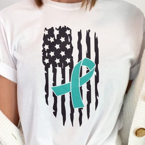 Bandiera a nastro Svg Png, Nastro verde acqua Svg, Consapevolezza del cancro ovarico cervicale PCOS Svg, Supporto per cistite interstiziale Svg Cricut Sublimazione