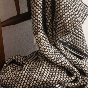 Traditionelle portugiesische moderne Decke | Bett- oder Sofadecke aus Baumwolle/Wolle | Umweltfreundliche, nachhaltige Dekoration | Auf Webstuhl hergestellt | Portugal