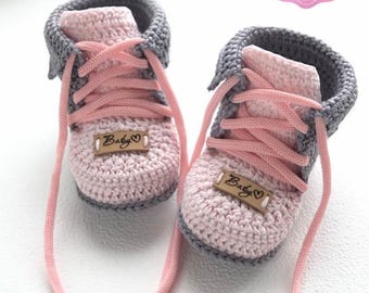 Newborn Baby Booties Crochet Pattern PDF, Easy Baby Shoes (0–12 Months)