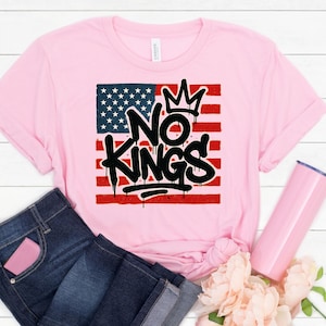 No Kings Graffiti T-Shirt – Anti Monarchy Streetwear, Protest Shirt for No Kings Day, Urban USA Flag Graphic Tee