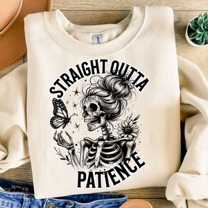 Straight Outta Patience PNG Mamma divertente PNG, Mamma impertinente PNG, Mamma sarcastica della maternità PNG mamma a scacchi PNG, Mamma alla moda PNG, Regalo per la festa della mamma