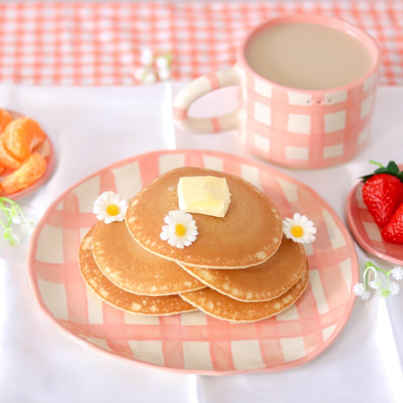 Teddy & Lucy Plate Gingham