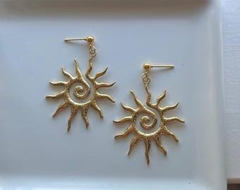 Gold Spiral Sun Earrings, Gold Earrings, Gold Boho Earrings, Sun Earrings, Bohemian Style Earrings, Bohemian Jewelry, Christmas Gift