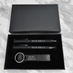 Gegraveerd cadeau leraar waardering | Pennenset met namen | Balpen | Vulpen | Sleutelhanger | Gepersonaliseerde geschenkdoos voor leraar