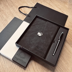 Cadeauset notebookpen, op maat gemaakt magnetisch tijdschrift van hoge kwaliteit, veganistische leren omslag, gepersonaliseerde balpen met geschenkdoos, relatiegeschenkset