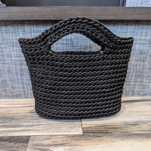 Crochet Handbag Pattern