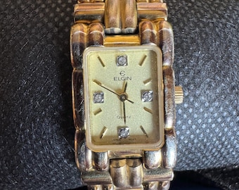 Vintage Elgin Gold Toned Wristwatch | Gift Box Included