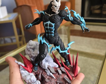 Kaiju Hand Painted Figure - Anime Diorama Fan Art - 8" Tall