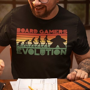 Camiseta unisex Board Gamers Evolution Meeple, prenda divertida para regalar a los jugadores, camiseta de rol, algodón suave, regalo de mesa, regalo para amantes de los juegos de cartas