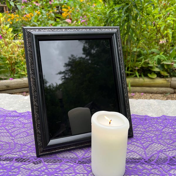 Scrying Mirror