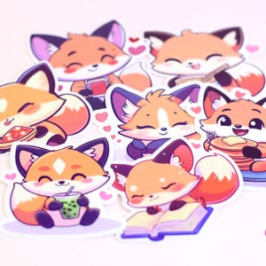 Pegatinas de zorros lindos, zorro estilo chibi durmiendo, comiendo, bebiendo, juego de calcomanías de bebé dulce kawaii, paquete de zorros nerd para botella de agua, computadora portátil, Kindle