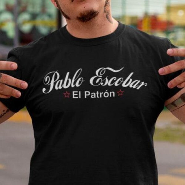 Stylisches Pablo Escobar T-Shirt, "Schrift" kurzärmeliges El Patron Baumwoll-T-Shirt, sarkastisches Unisex-Outfit, Geschenk für Sie/Ihn