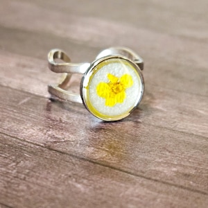 925 Sterling Silver Vintage Yellow Rhinestone Floral Blossom