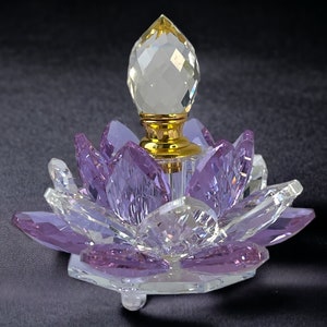 Refillable crystal glass perfume bottle