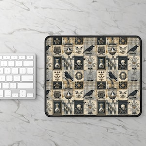Vintage Gothic Crow Patchwork Gaming Mouse Pad Aesthetic Mouse Pad Non-slip Mouse Pad Office Desk Accessories