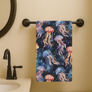 Jellyfish Hand Towel Ocean Creature Towel Sea Life Bathroom Decor Underwater Theme Gift Beach House Towel Nautical Hand Towel