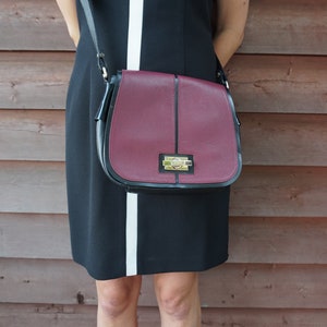 FURLA Umhängetasche aus Leder - Burgund/Schwarz