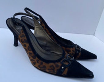 STUART WEITZMAN Leopard Print Slingback 3" Heels (US 8.5)
