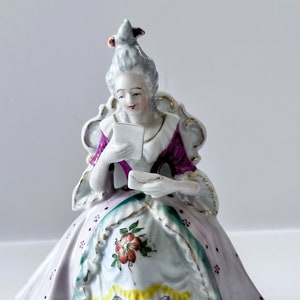 PAULUX PORCELAIN Occupied Japan Elegant Lady in beautiful gown dress by Paul's Gifts New York, Made [1945-1952] 5.5" High