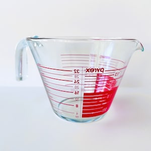 Pyrex 4 Cup (32 Oz) Measuring Cup - Very Smart Ideas