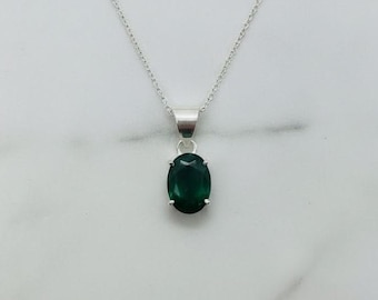 Groene smaragd hanger 10-15 karaat ovaal geslepen | Ketting met natuurlijke edelsteen | Geboortesteen van mei | Genezende kristal sterling zilveren sieraden