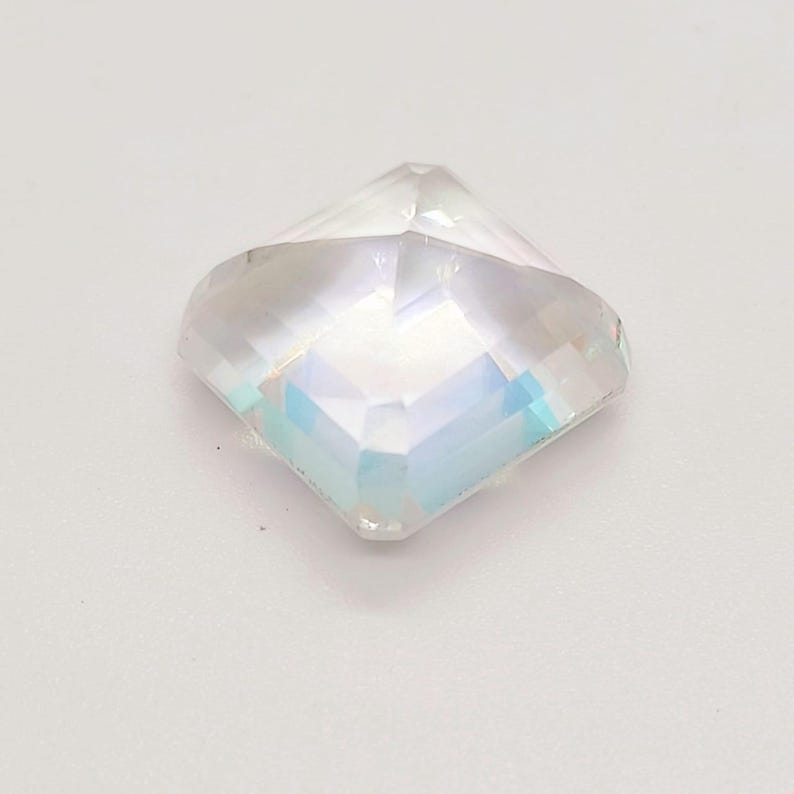 Brilliant Natural Rainbow Mystic Topaz 25 Ct – Square Cushion Cut Gem for Handmade Jewelry and Pendants – Free Shipping Offer