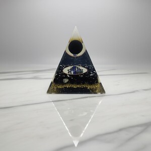 Chakra balancing energy pyramid for calming and protection
