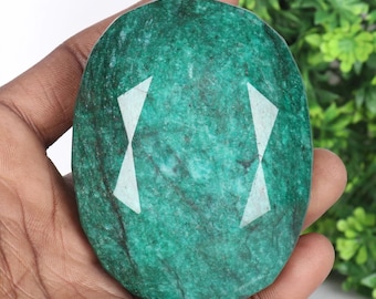 Natural Green Emerald Gemstone 400–500 Ct Oval Cut | Loose Emerald Crystal | May Birthstone for Jewelry Making & Healing | Free Delivery |