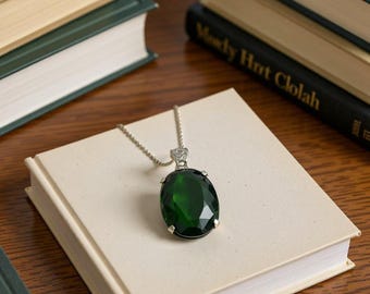 Handmade Oval Green Emerald Pendant Necklace, Silver Setting, Chakra Healing Jewelry