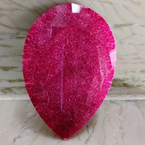 Natural Ruby Pear Shape Loose Gemstone, Red 320–380 Carat Stone