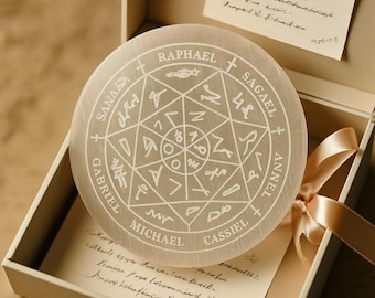 Placa de carga de selenita con sello de arcángel: limpieza energética, protección y meditación.