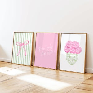 Estampados florales de hortensias verdes y rosas / Juego de 3 / Impresiones de pared con lazos de estilo preppy / Arte mural costero preppy