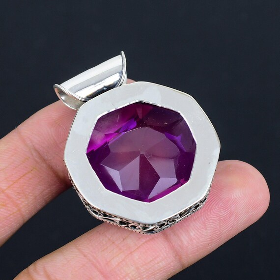 ファセット加工のピンクトルマリンペンダント：ハンドメイド925