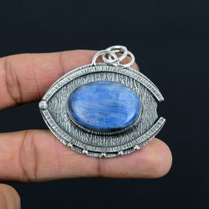 Ciondolo in cianite fatto a mano: gioiello in argento sterling 925 con pietre preziose
