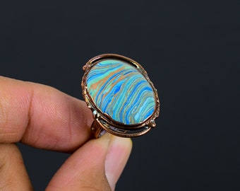 Anello Calsilica arcobaleno fatto a mano, rame elettroformato, regolabile