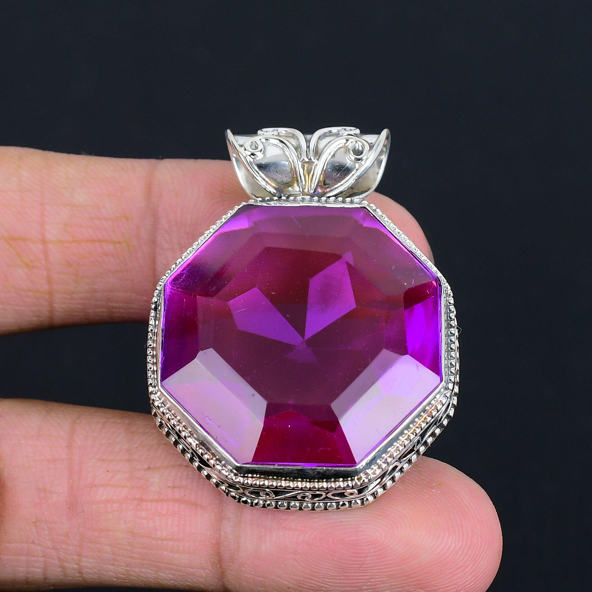 ファセット加工のピンクトルマリンペンダント：ハンドメイド925