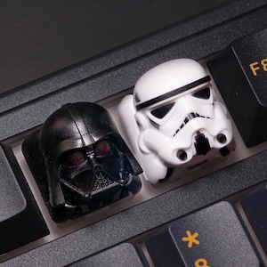 Teclas artesanales de Star Wars con diseños de Darth Vader y Stormtrooper para teclado mecánico.