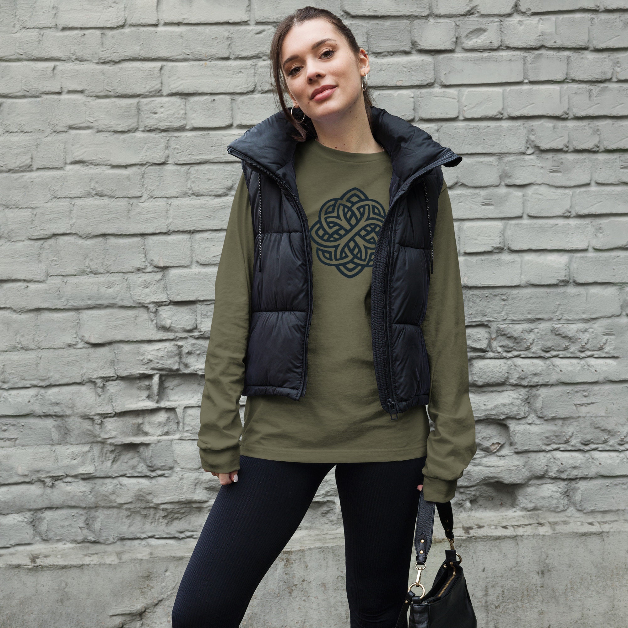 Women's Long Sleeve Celtic Knot T-shirt  Femme Celtique Sweatshirt ...