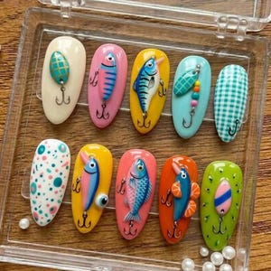 diy fake fish hooks 300pcs Fishing Attractor Rotating Blades Plastic Tail Red Heart Small Piece Bait Sequins Fishing Lure Accessories Sports & Outdoors How to Make Fish Hooks