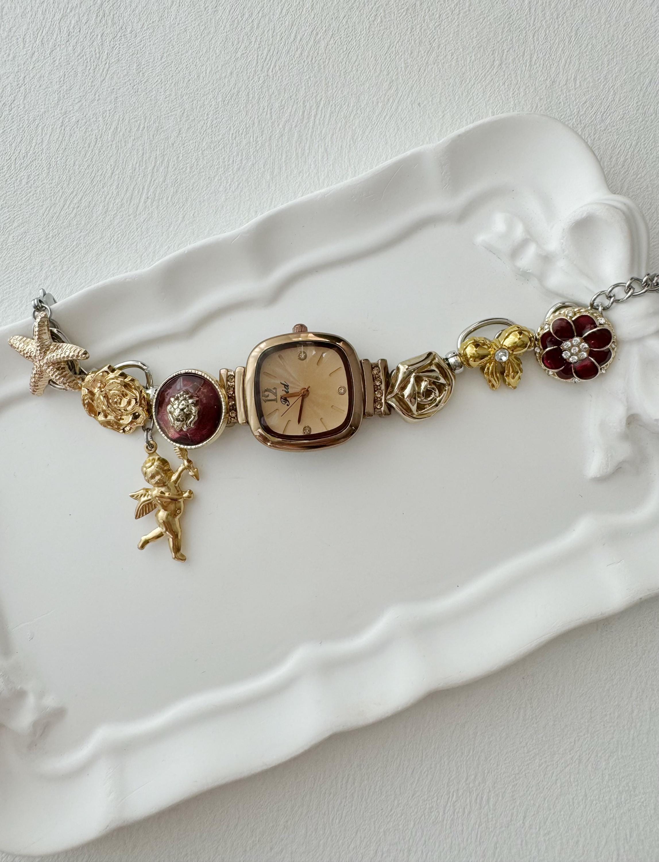 Vintage Design Charm Watch Bracelet | Unique Button Bead Vintage Design Charm Watch Bracelet | Unique Button Bead